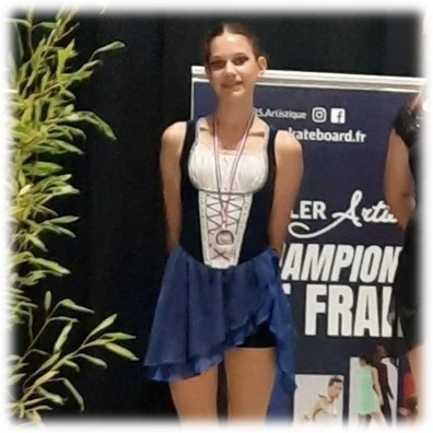 Lilou JEUDI Vice Championne de France Solo - club CRCC Roller